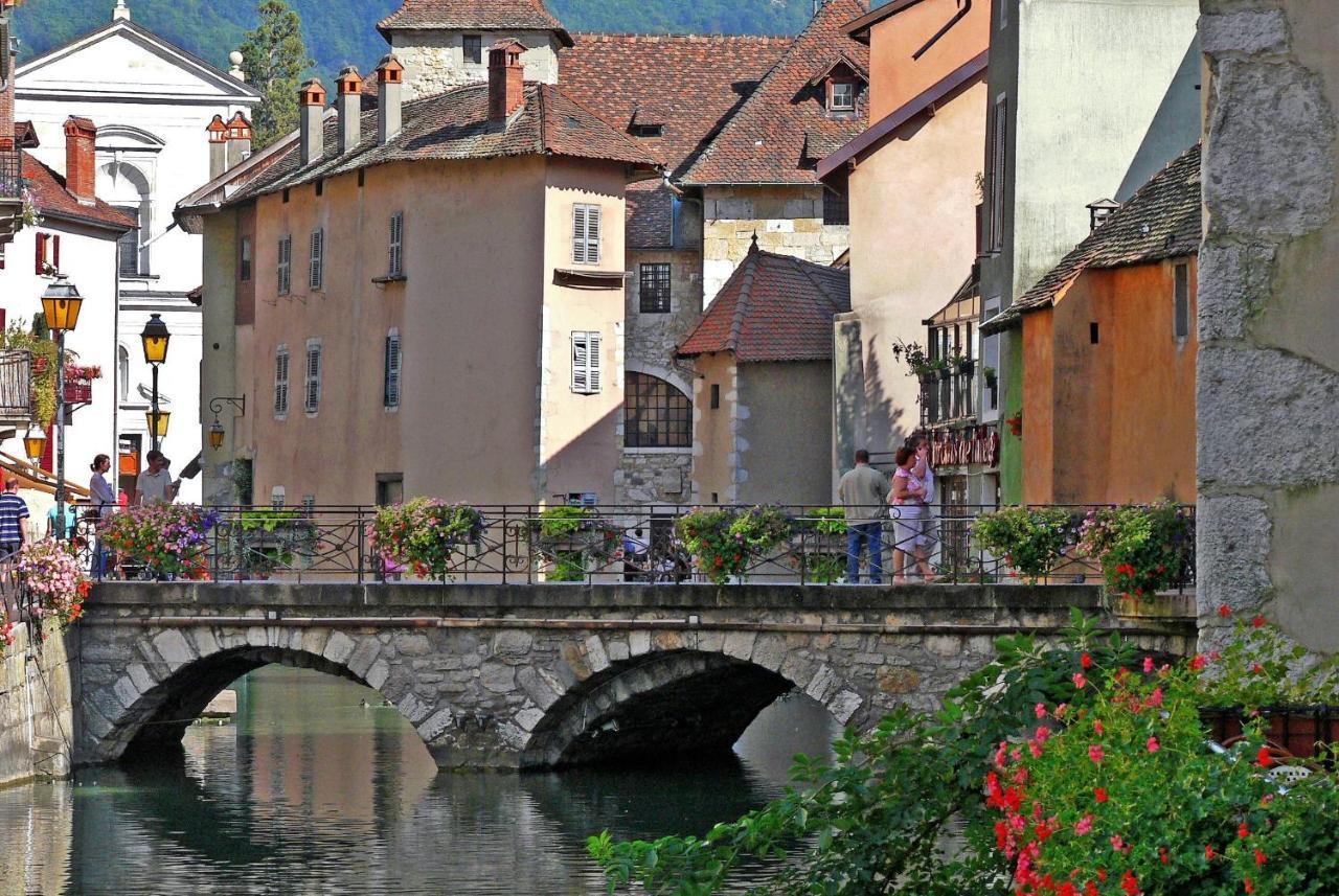 Le Refuge, 2 Personnes, 4 Etoiles Tout Confort Annecy Exterior photo